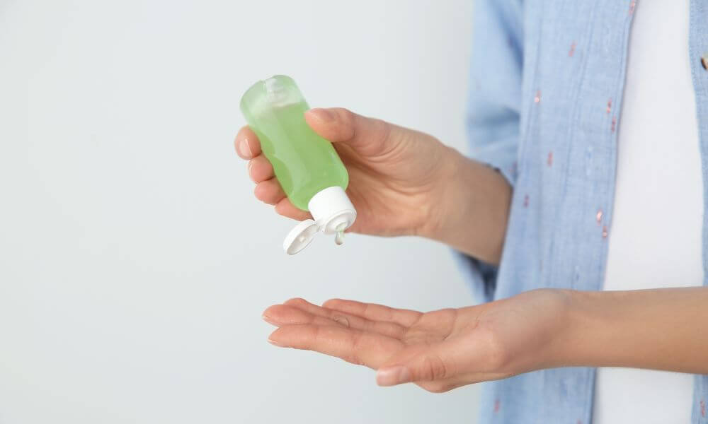 Homemade hand sanitizer recipe